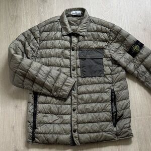 Stone Island Q0324 Garment Dyed Micro Down Packable Jacket in Olive - XL